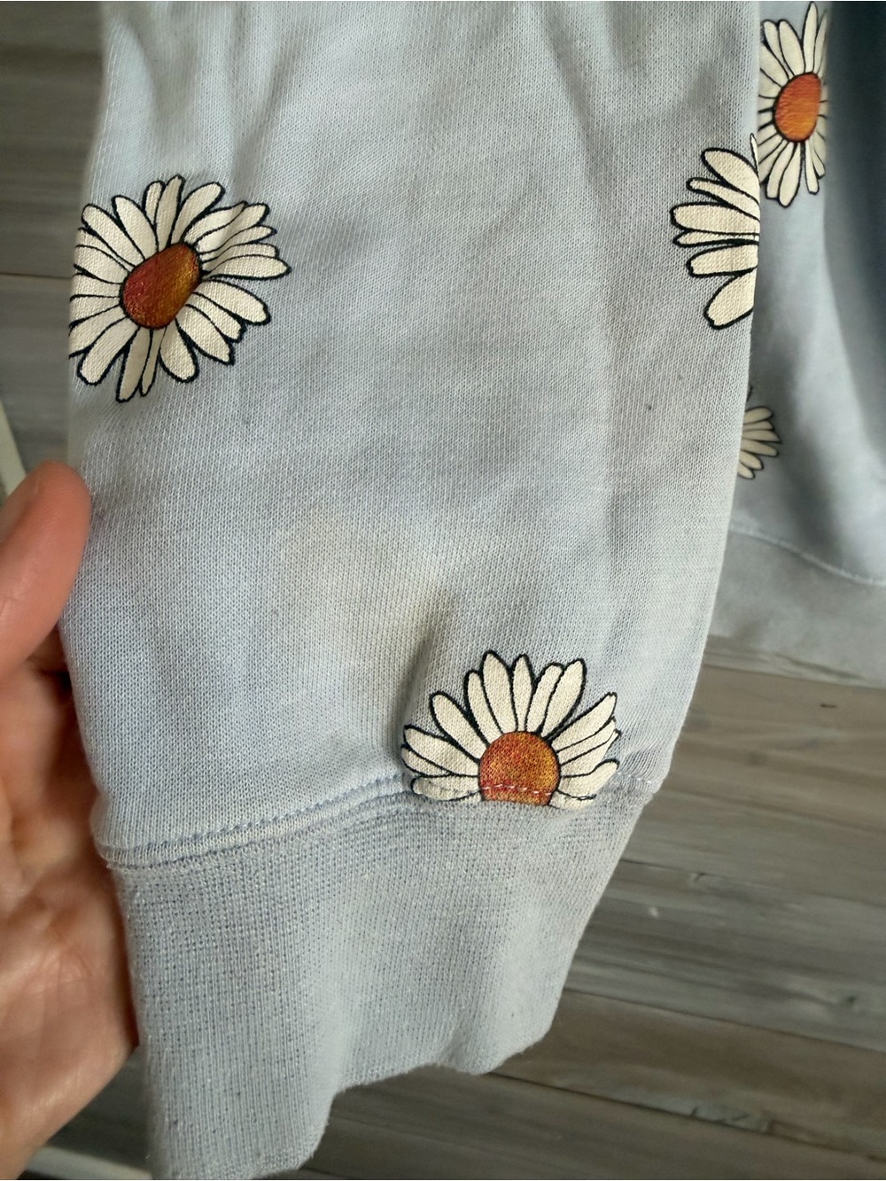 Nike women’s S Light Blue Daisy Print Hoodie - Picture 5 of 8